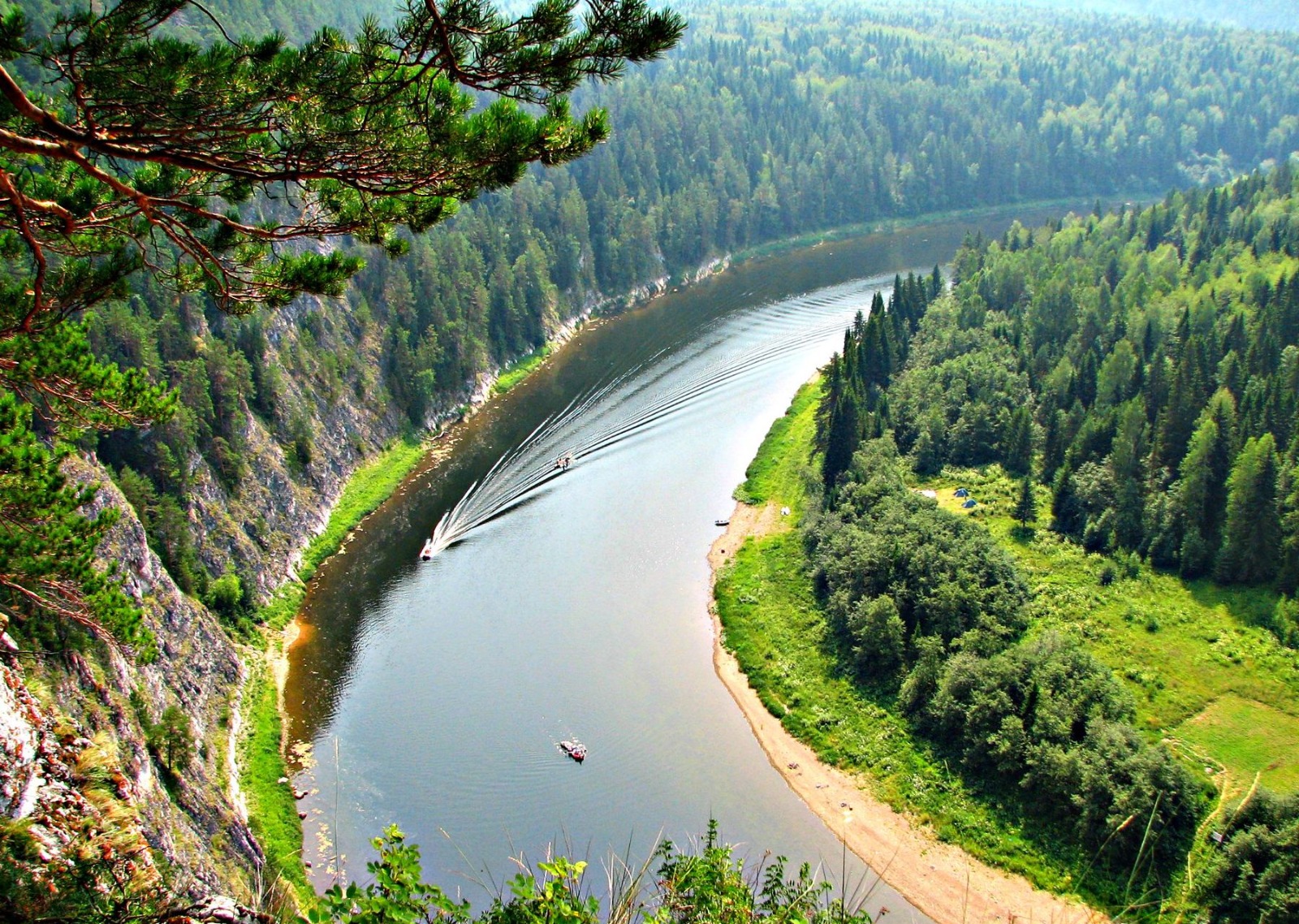 Денис Паслер поручил направить 60.8 миллионов на восстановление земель, ранее использовавшихся под свалки, в Первоуральске